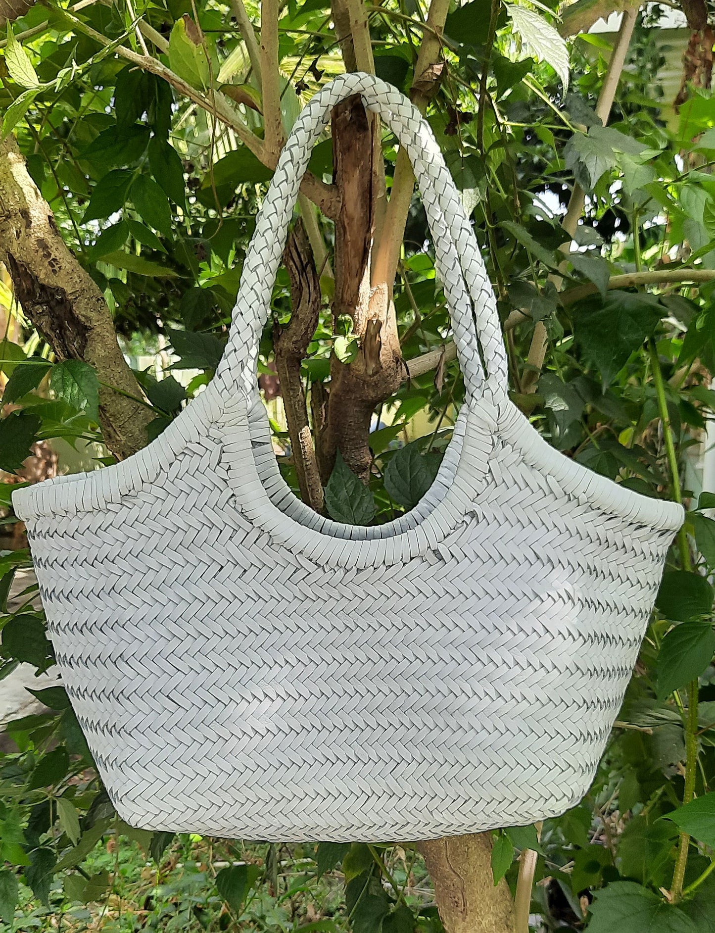 Echtleder handgewebte Hobo-Tasche für Damen – MONALISA – WEISS