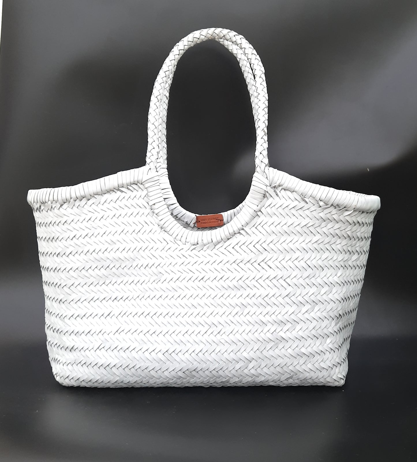 Echtleder handgewebte Hobo-Tasche für Damen – MONALISA – WEISS