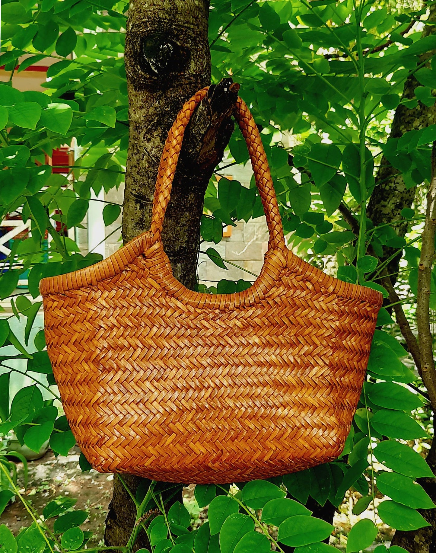 Echtleder handgewebte Hobo-Tasche für Damen - MONALISA - TAN
